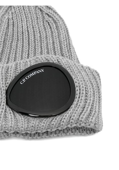 beanie hat man grey C.P. COMPANY | RFCMAC742A-005509AM92